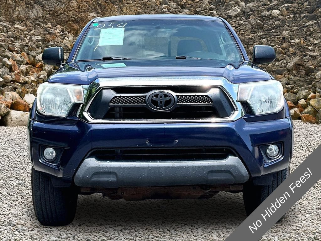 Used 2013 Toyota Tacoma 4x4 Double Cab w/ SR5 Pkg image 3