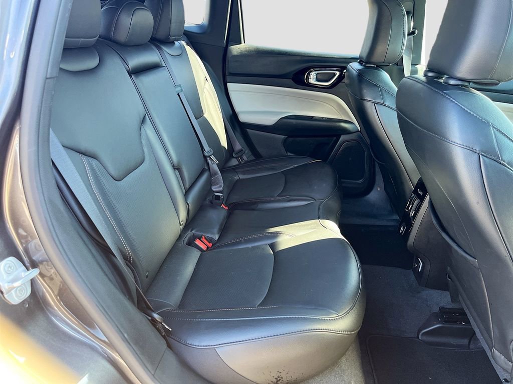 Used 2023 Jeep Compass Limited AWD/4WD image 25