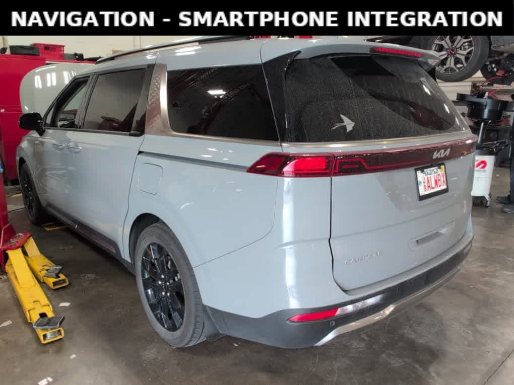 Used 2024 Kia Carnival SX Prestige image 6