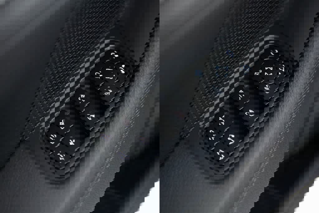 New 2025 Porsche Panamera 4 image 21