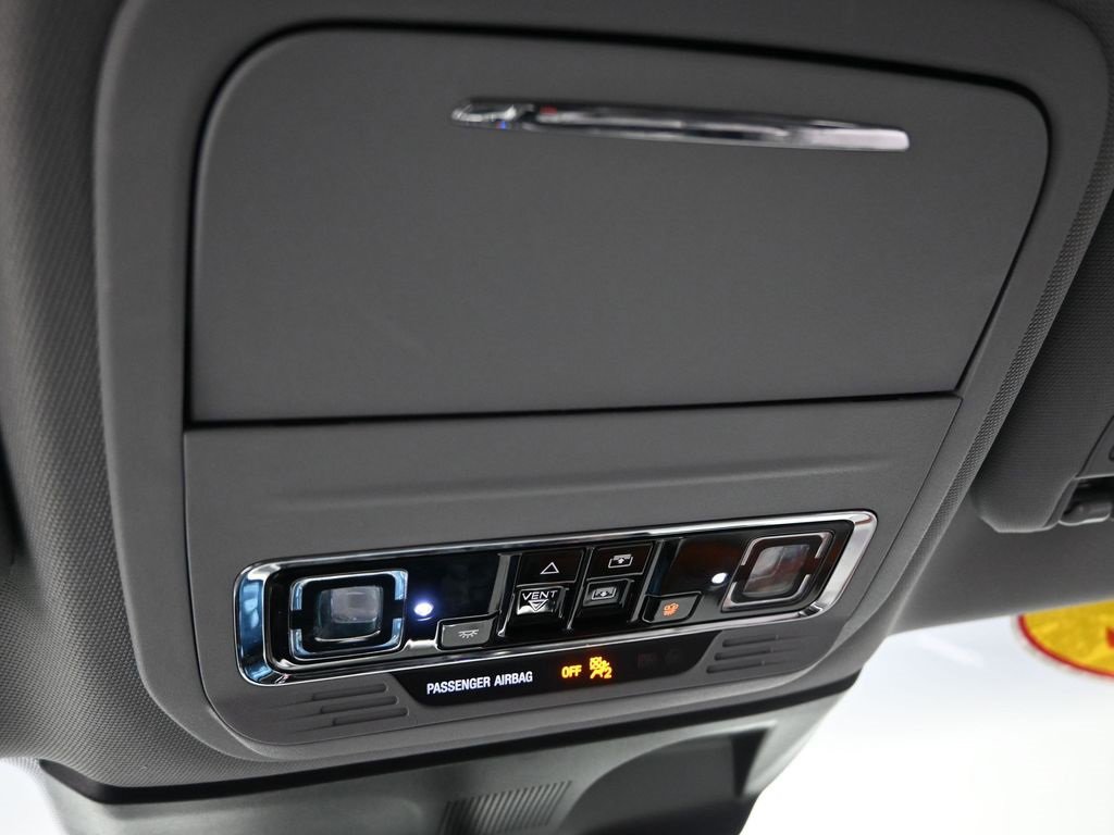 Used 2022 Lincoln Corsair Reserve image 38