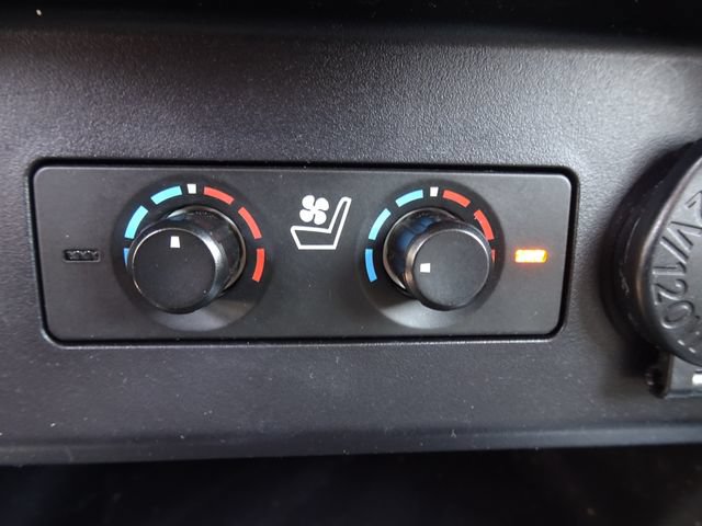 Used 2017 Toyota 4Runner Limited AWD/4WD image 27