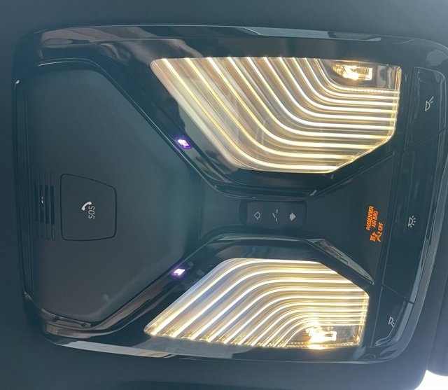 Used 2023 BMW X4 xDrive30i w/ Convenience Package image 23