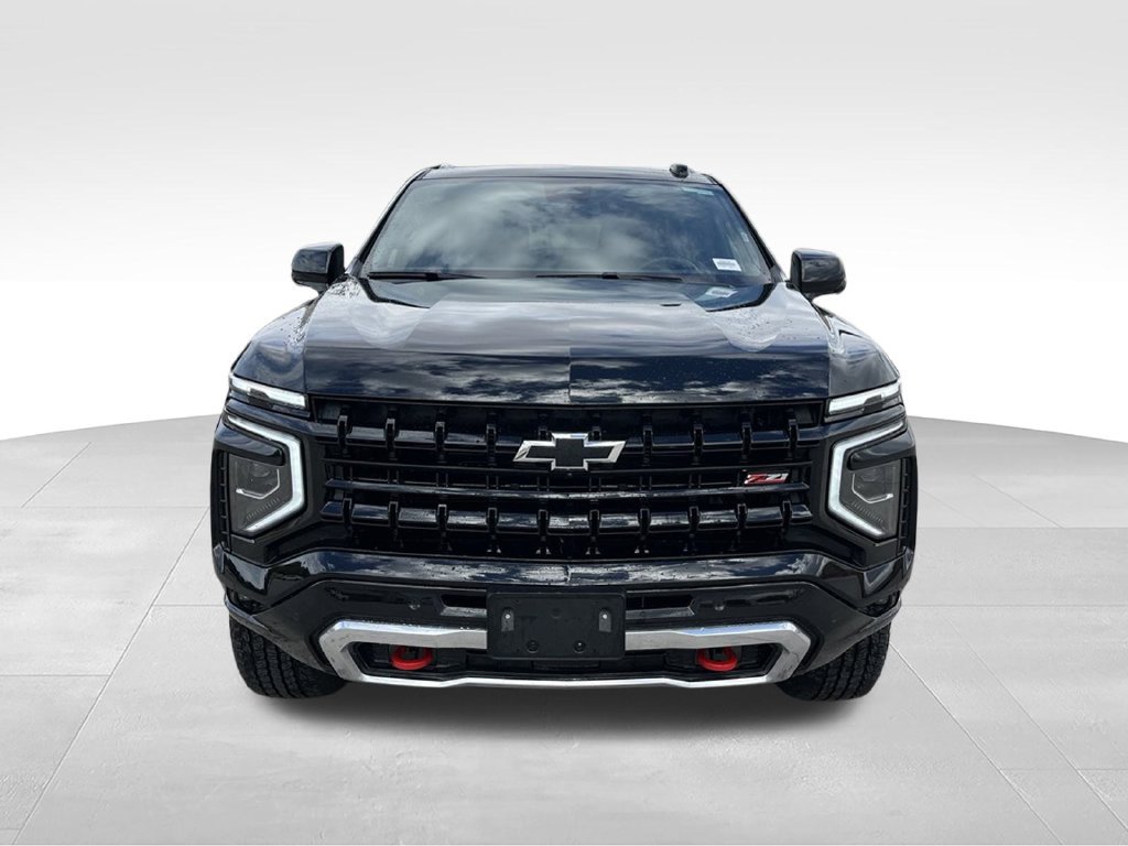 Used 2026 Chevrolet Suburban Z71 AWD/4WD image 3
