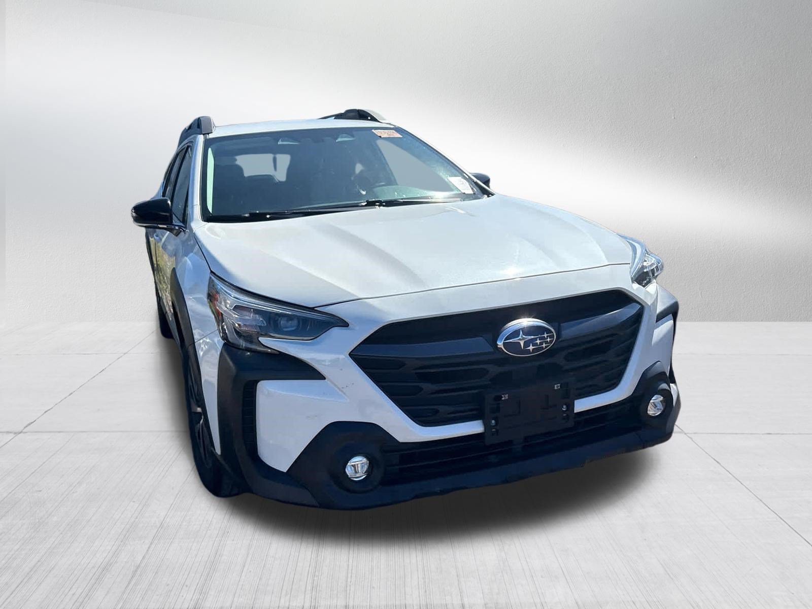 Used 2024 Subaru Outback Premium AWD/4WD image 3