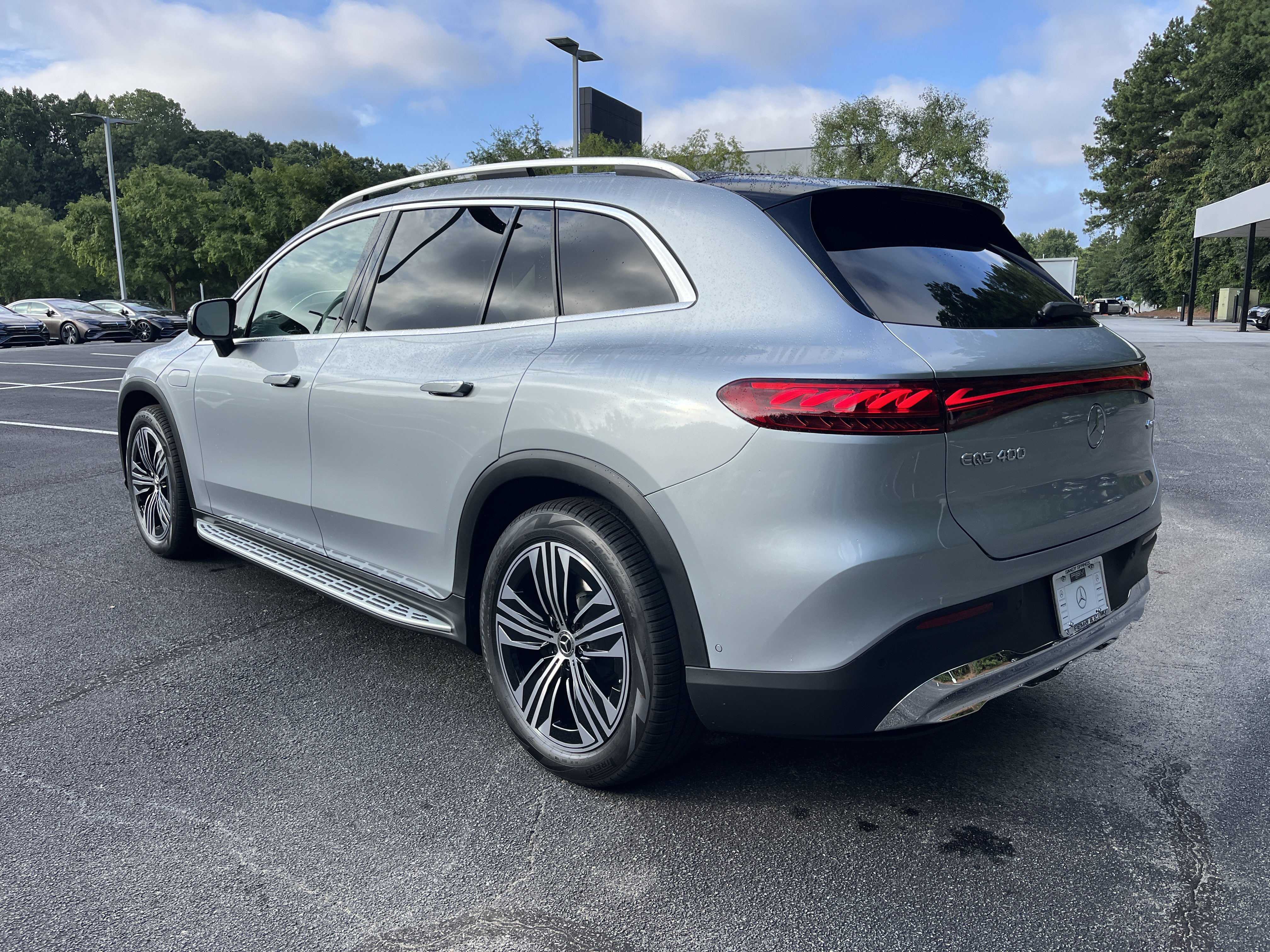 New 2027 Mercedes-Benz EQS 400 4MATIC SUV image 13