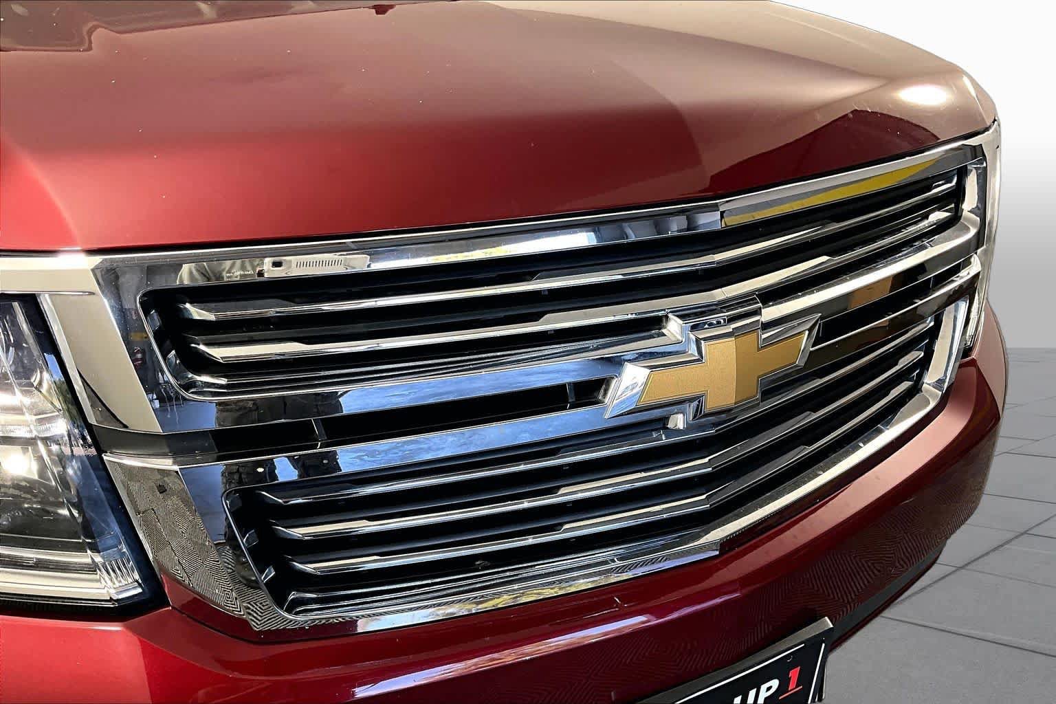 Used 2020 Chevrolet Tahoe Premier w/ Max Trailering Package AWD/4WD image 27