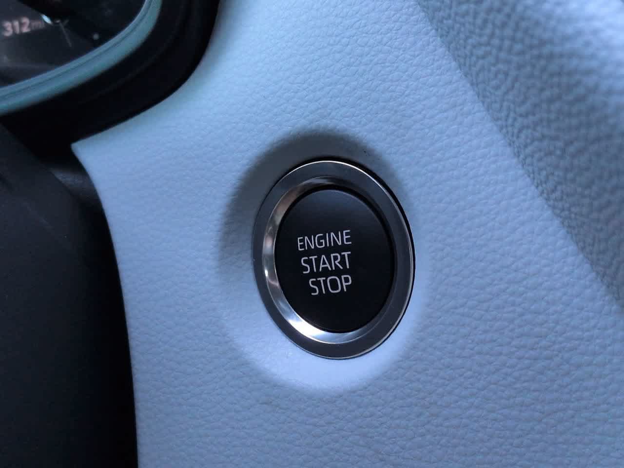 Certified 2026 Toyota Corolla SE FWD image 25