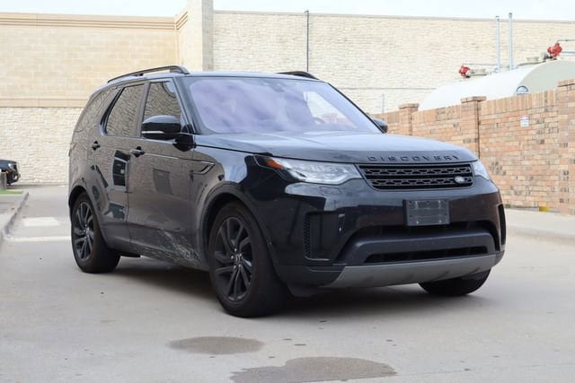 Used 2019 Land Rover Discovery HSE AWD/4WD image 2