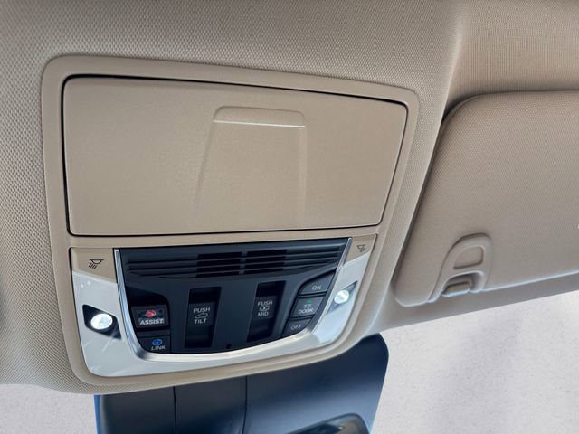 Used 2022 Acura RDX w/ Technology Package image 18