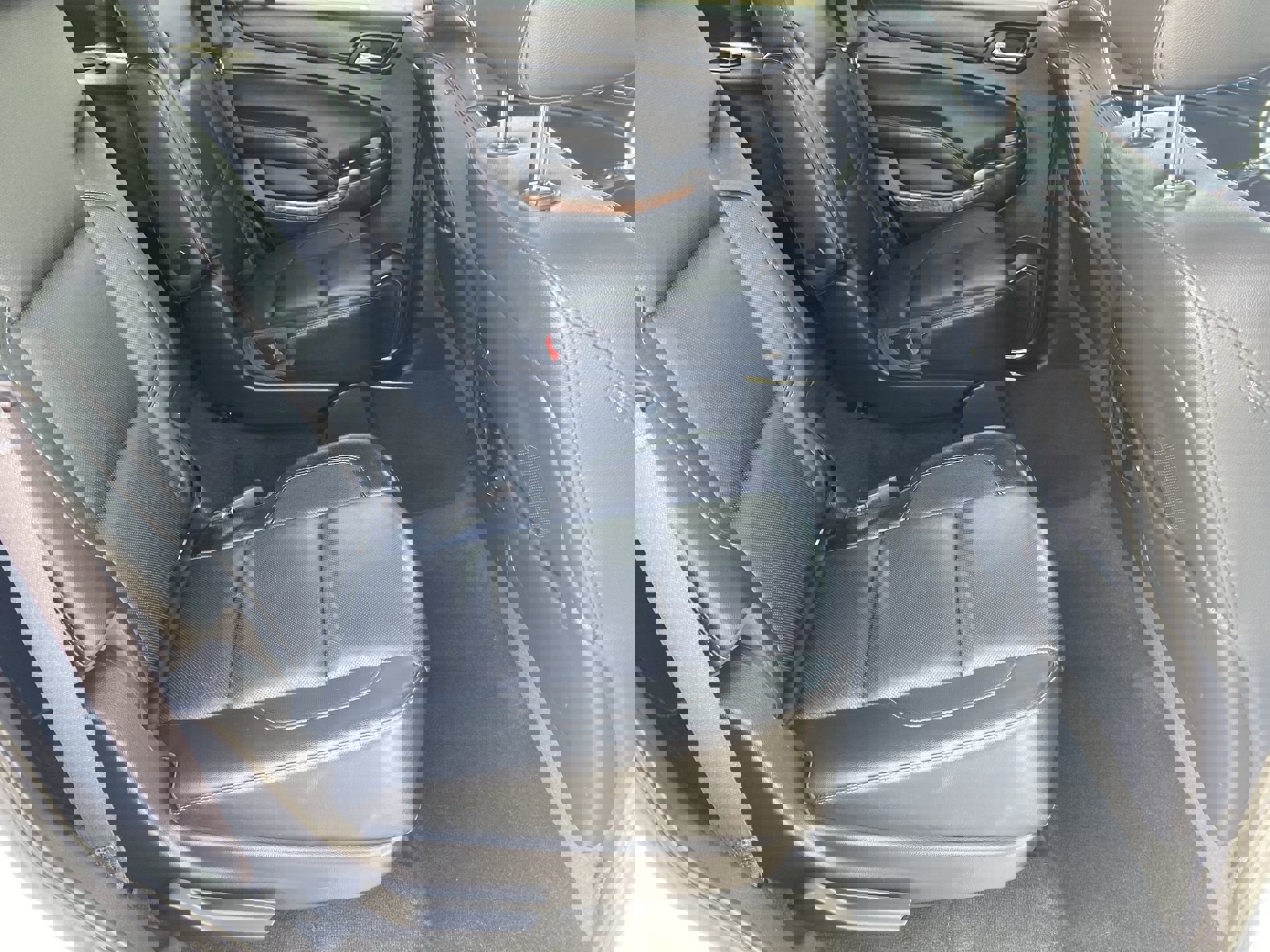 Used 2016 Chevrolet Tahoe LTZ image 32