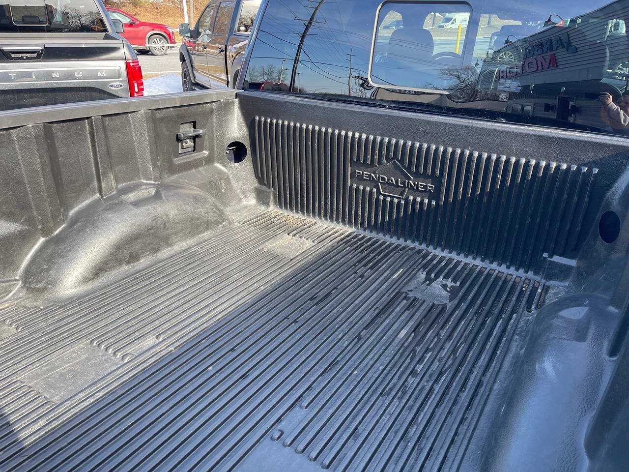 Used 2019 Ford F150 Lariat AWD/4WD image 7
