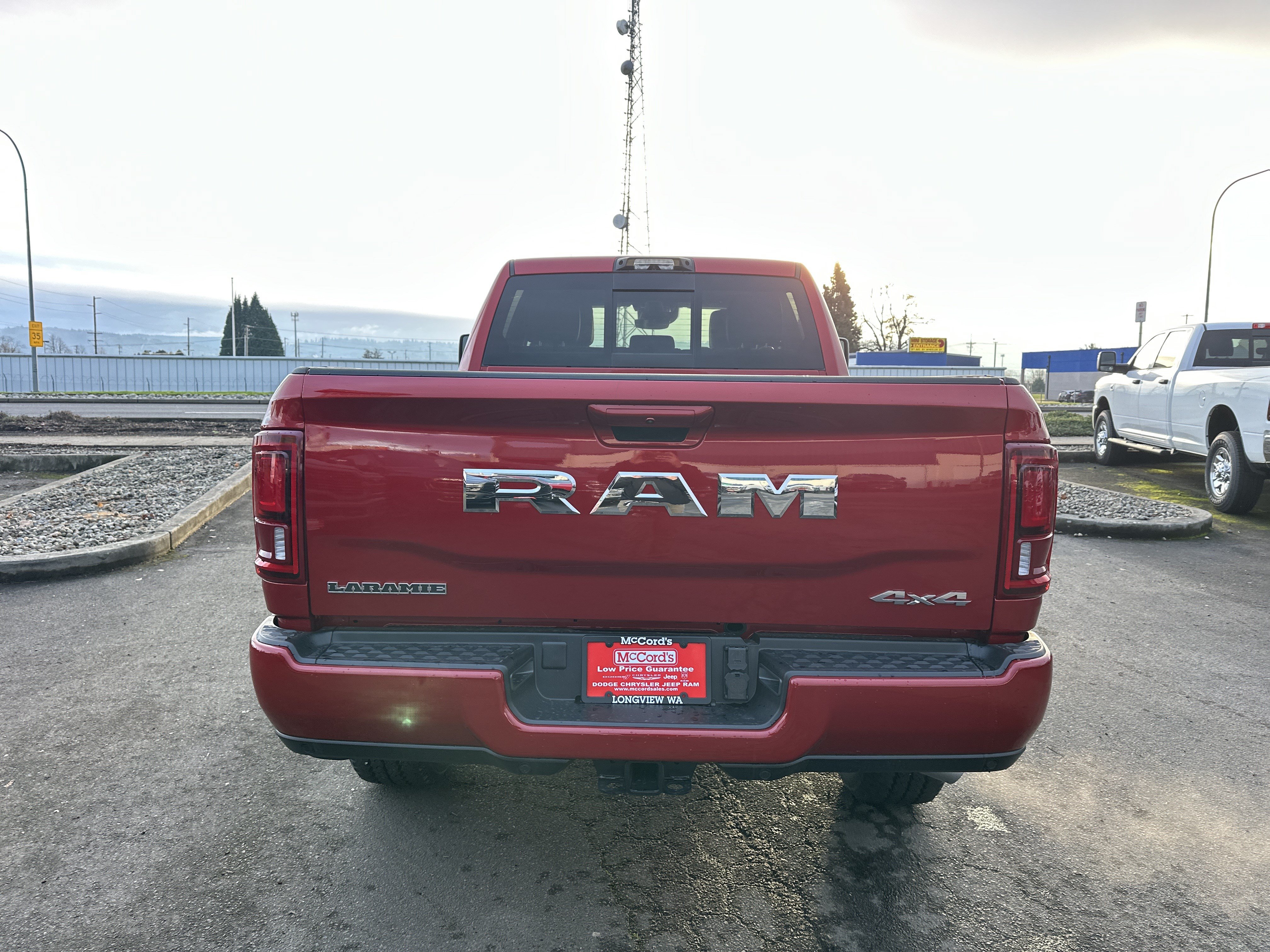 New 2026 RAM 2500 Laramie w/ Sport Appearance Package AWD/4WD image 4