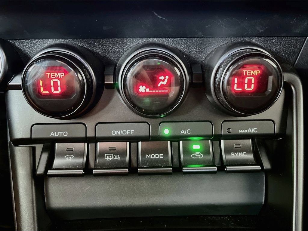 Used 2025 Toyota GR86 Hakone Edition RWD image 16