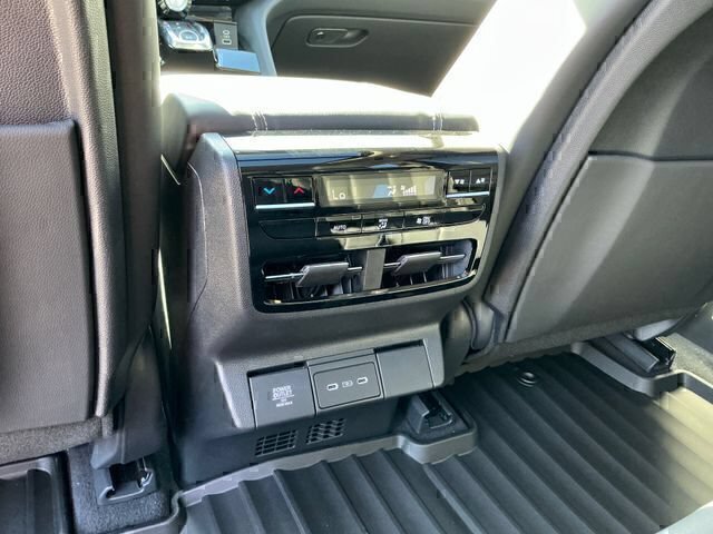 New 2026 Acura MDX w/ Technology Package FWD image 10