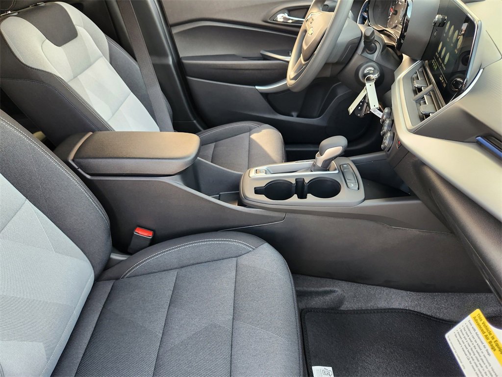 New 2026 Chevrolet Trax LS w/ LS Convenience Package image 10