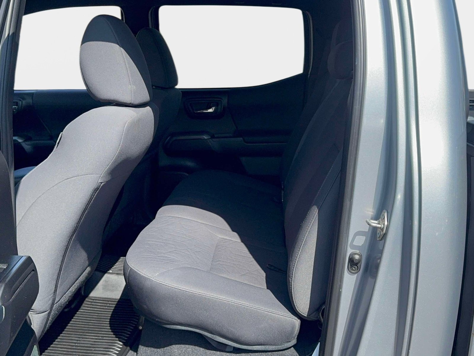 Used 2019 Toyota Tacoma TRD Off-Road image 16