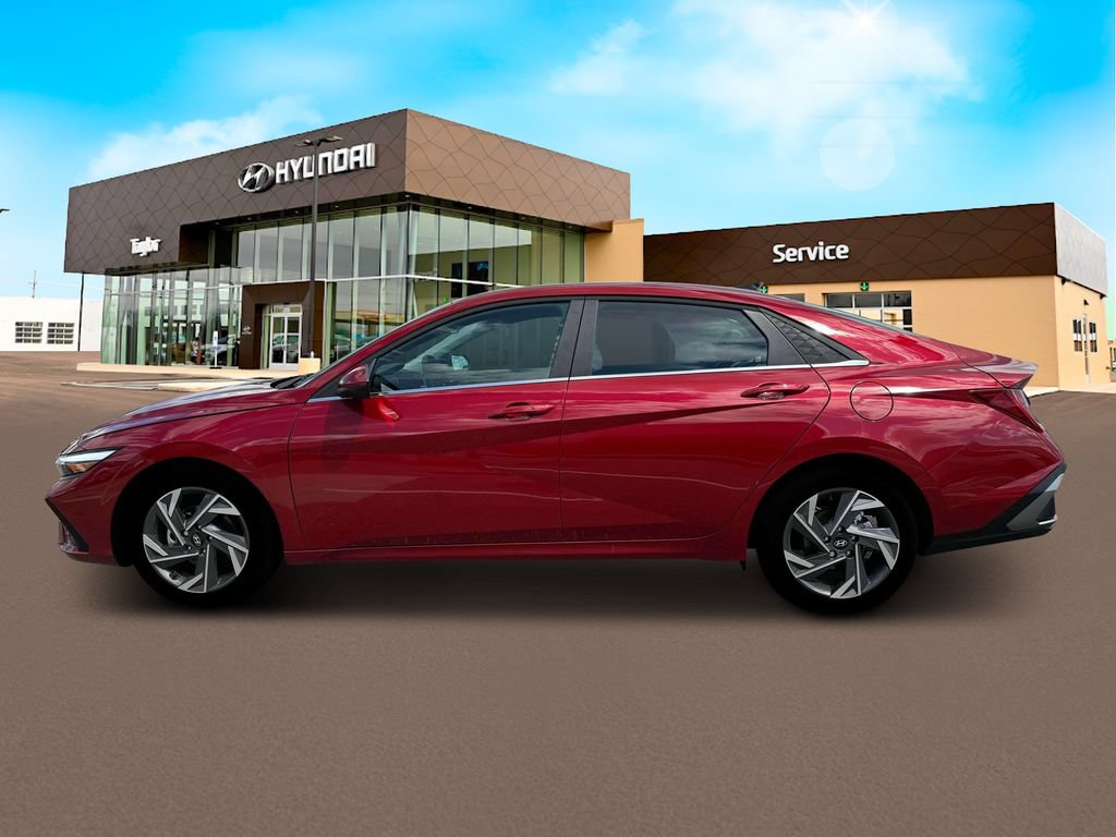 New 2025 Hyundai Elantra SEL FWD image 3