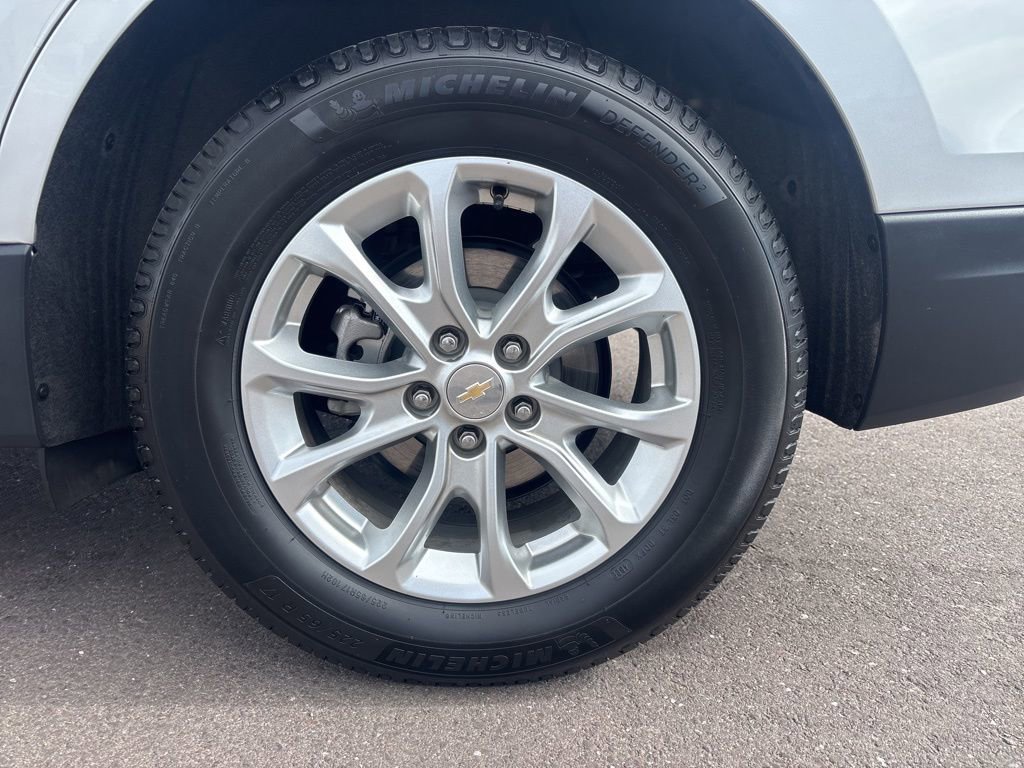 Used 2021 Chevrolet Equinox LT image 32