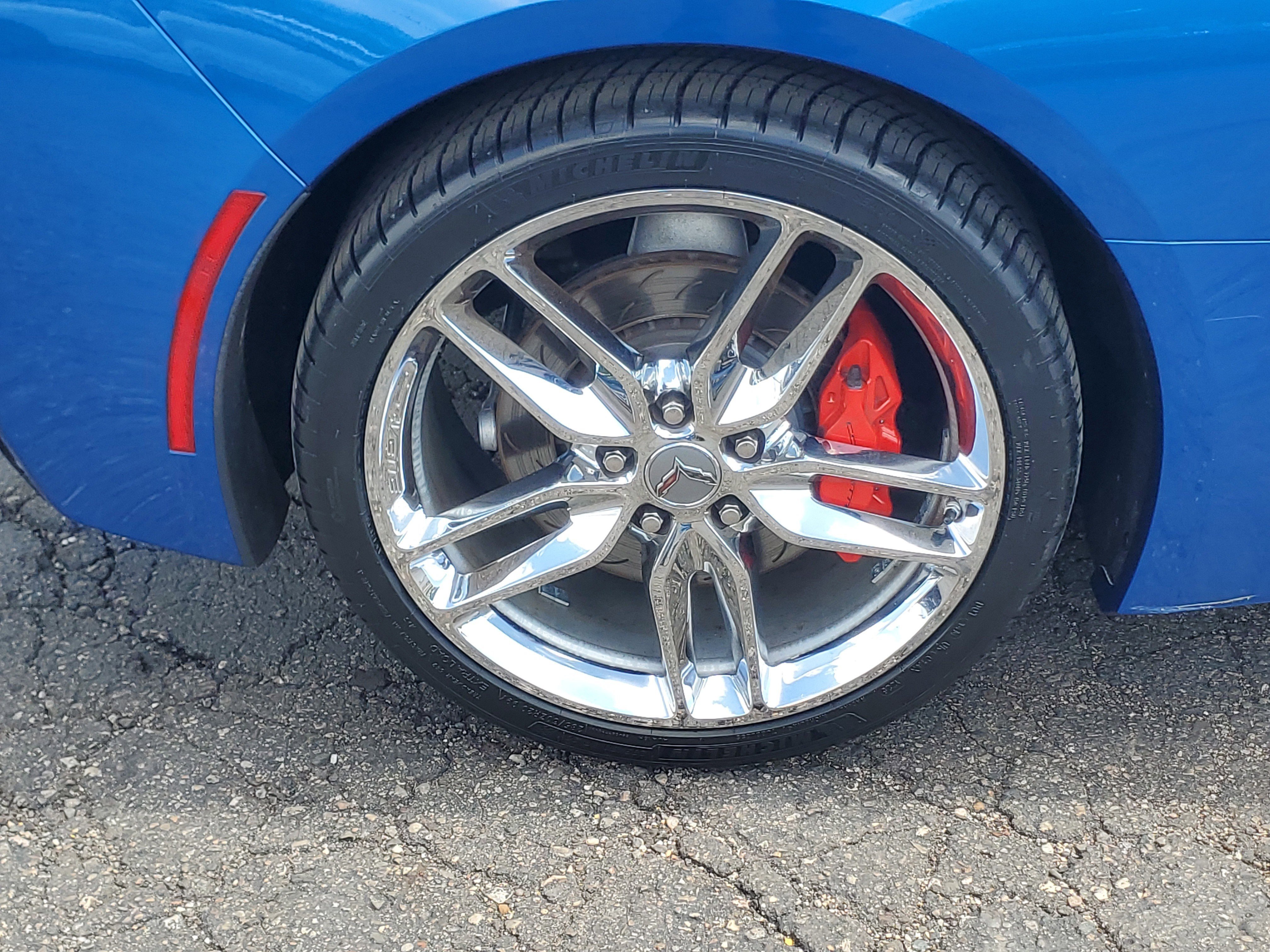 Used 2016 Chevrolet Corvette Stingray Convertible image 7