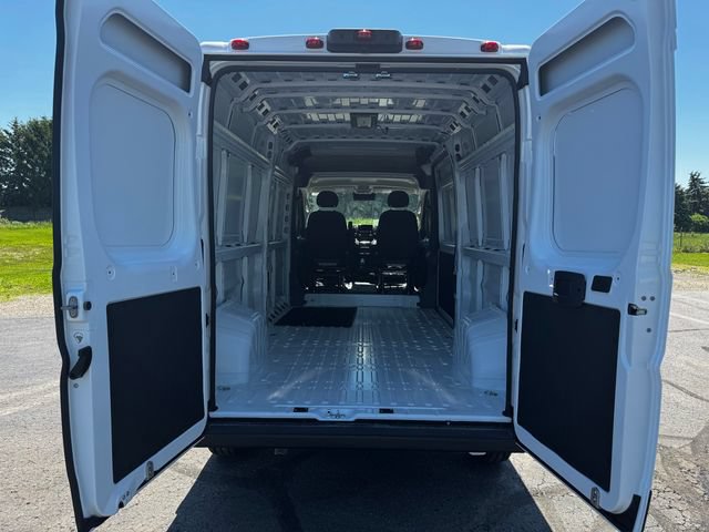 New 2026 RAM ProMaster 2500 w/ Convenience Group FWD image 17