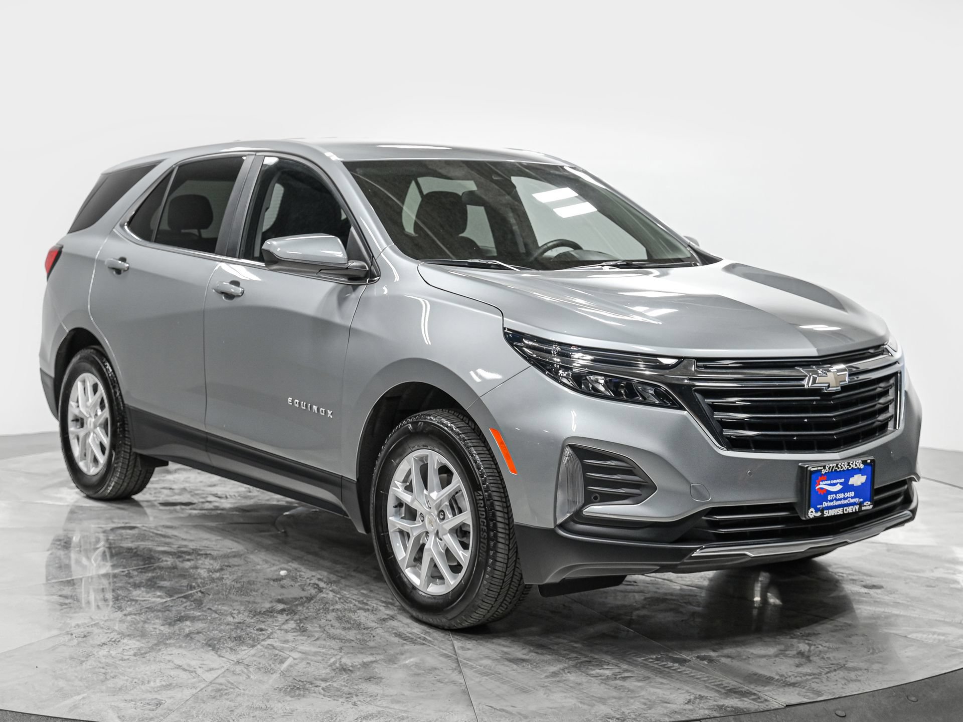 Used 2023 Chevrolet Equinox LT AWD/4WD image 11