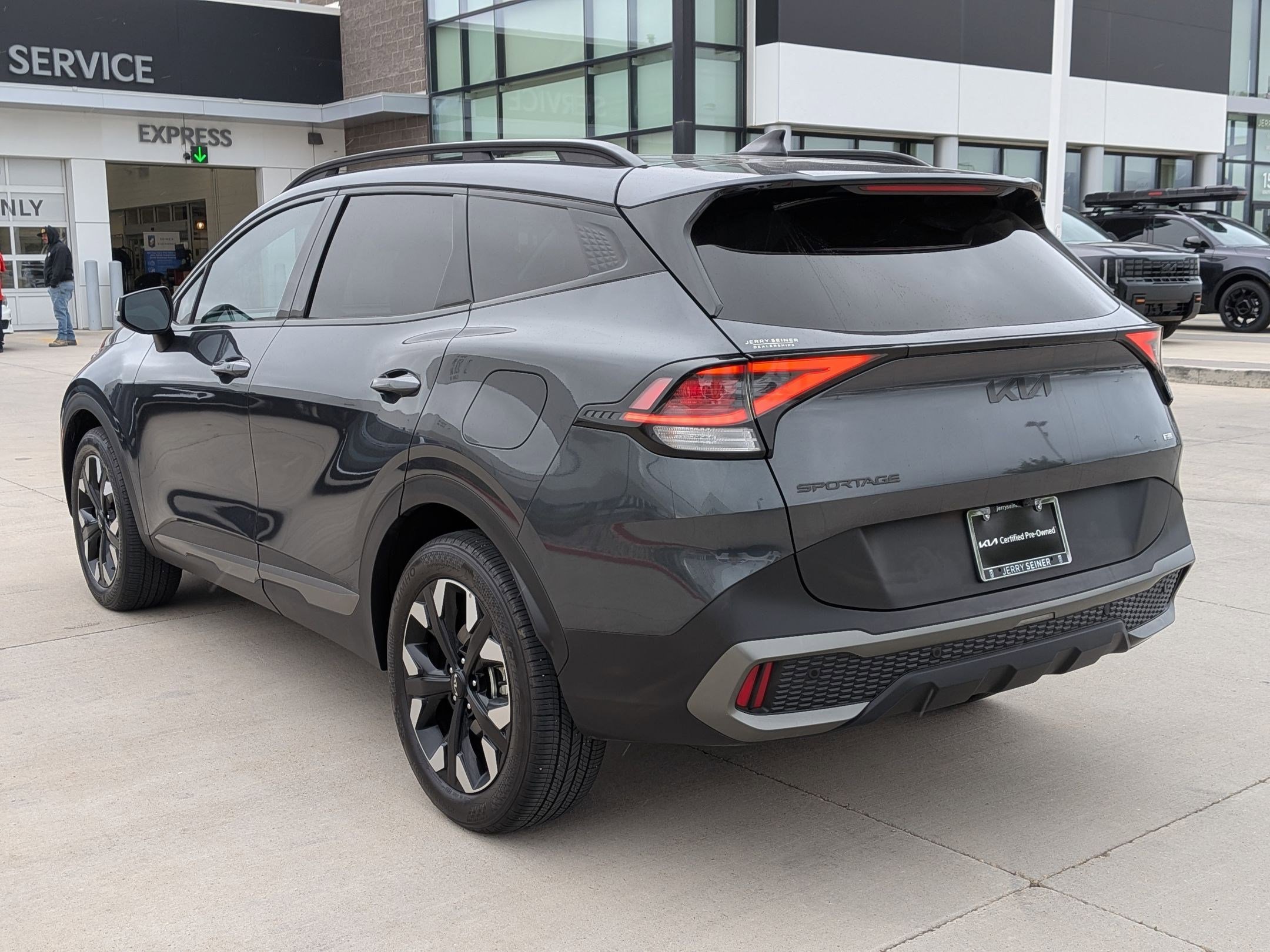 Certified 2023 Kia Sportage X-Line w/ X-Line Premium Package image 3