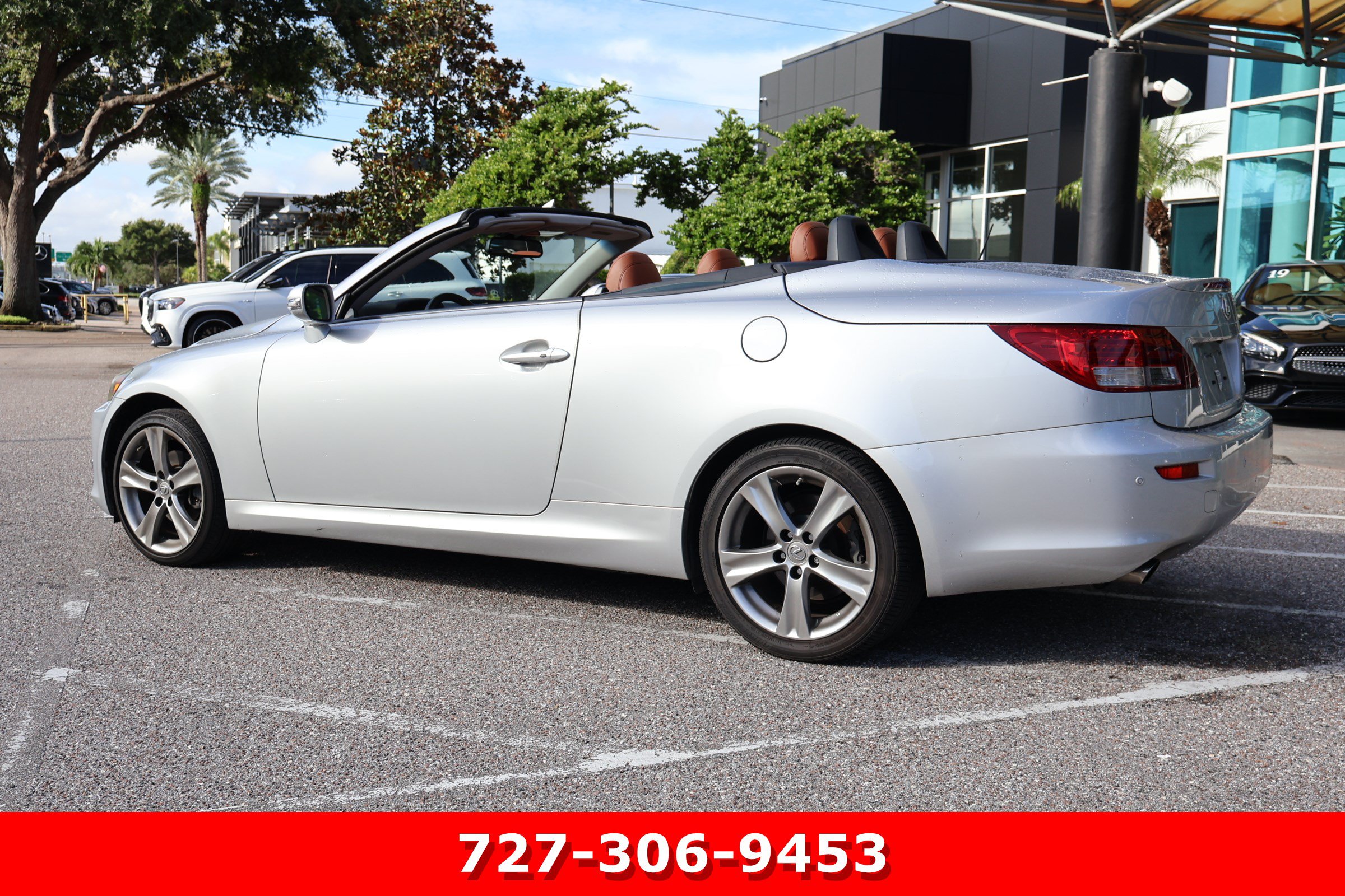 Used 2012 Lexus IS 250C w/ Luxury Pkg RWD image 7