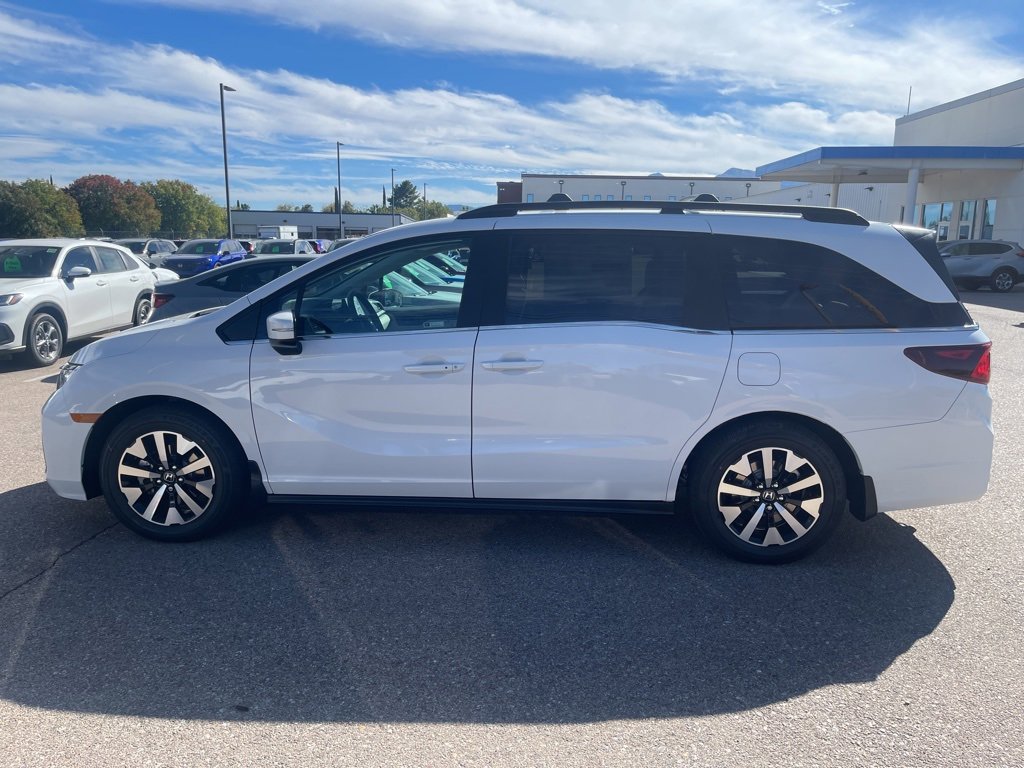 New 2026 Honda Odyssey EX-L image 2
