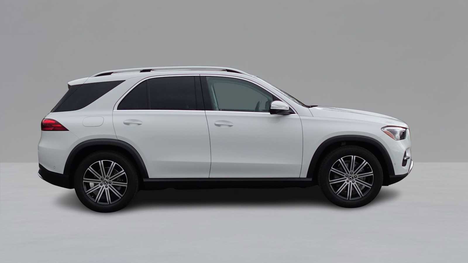 Used 2026 Mercedes-Benz GLE 350 4MATIC image 4