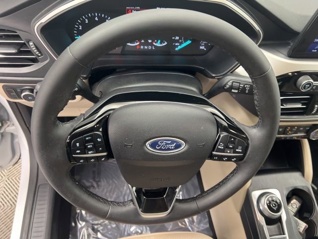Used 2022 Ford Escape SEL image 21
