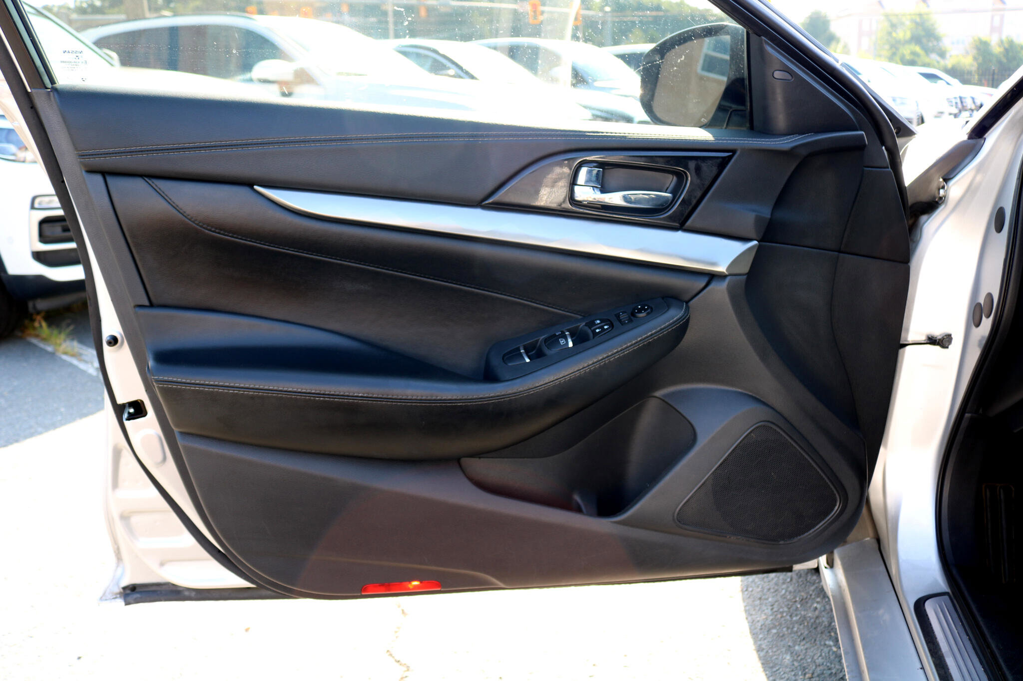 Used 2021 Nissan Maxima 3.5 SV w/ Floor Mat Group image 13