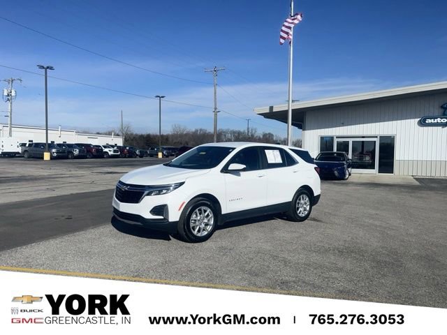 Used 2024 Chevrolet Equinox LT w/ LPO, Floor Liner Package FWD image 1