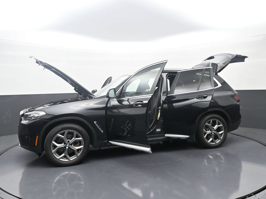 Used 2023 BMW X3 xDrive30i w/ Premium Package AWD/4WD image 40