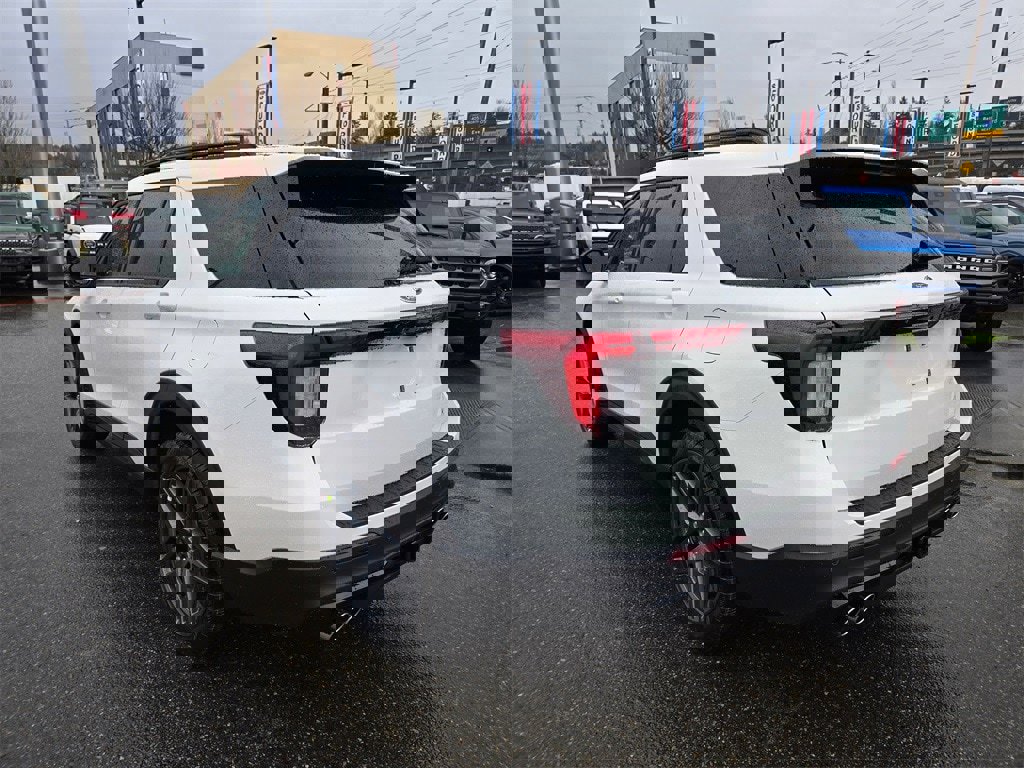 New 2025 Ford Explorer ST w/ Sun And Sound Package image 7