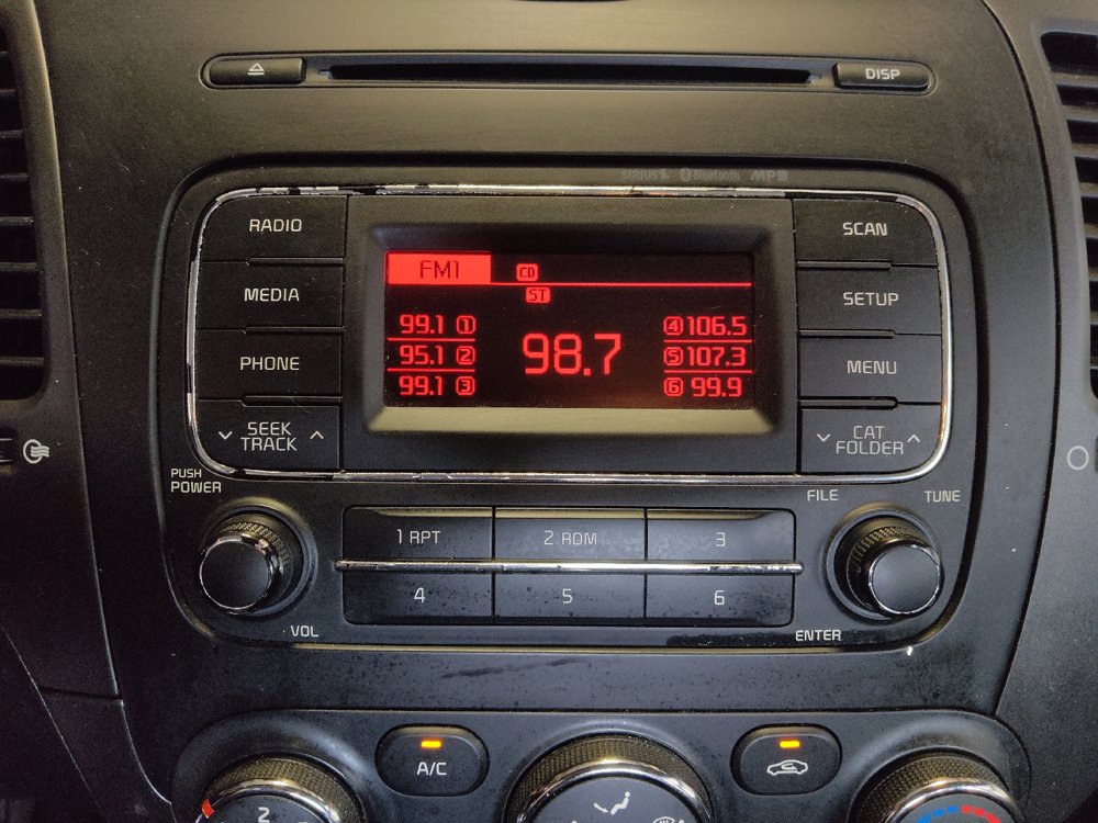 Used 2016 Kia Forte LX FWD image 25