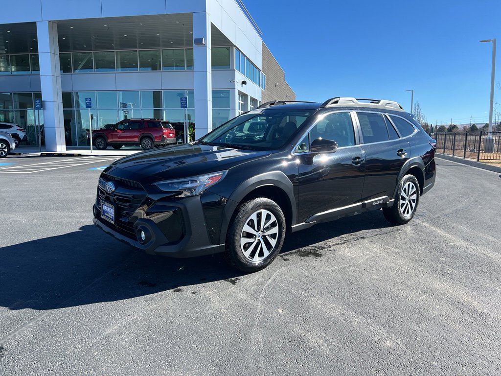 Used 2025 Subaru Outback Premium w/ Popular Package #1A