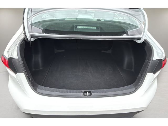 Used 2023 Toyota Corolla LE image 30