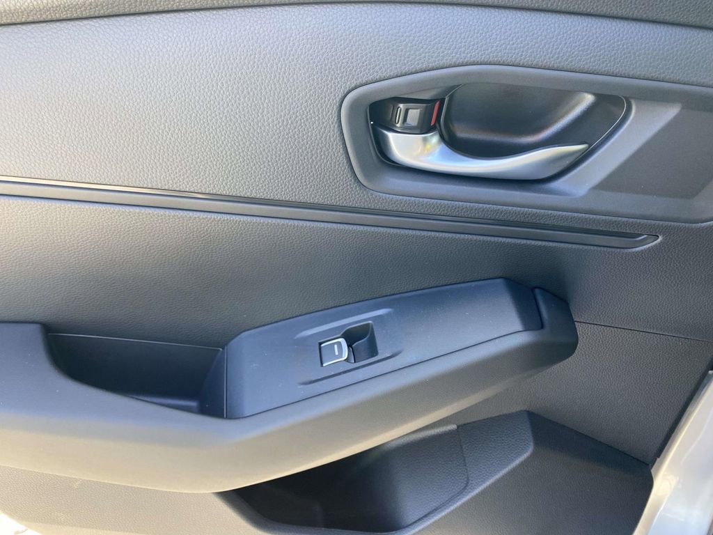 New 2025 Honda Accord SE image 12