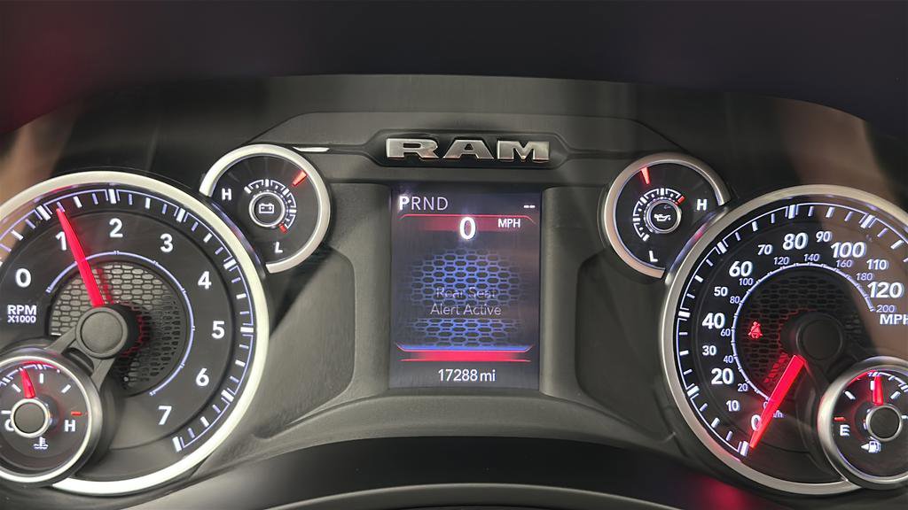Used 2026 RAM 2500 Big Horn AWD/4WD image 16