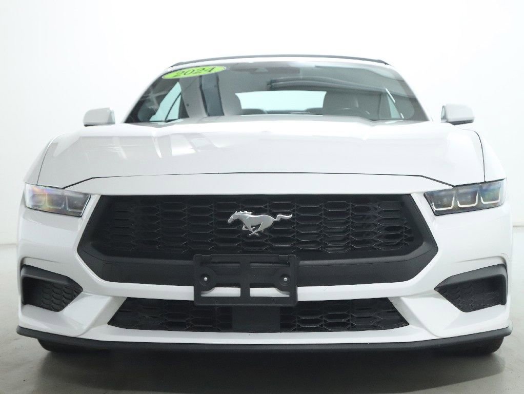 Used 2024 Ford Mustang Premium RWD image 39