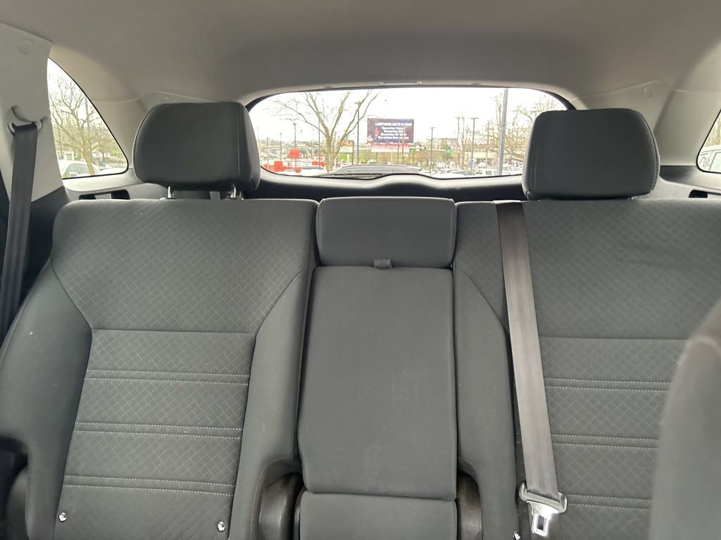 Used 2018 Kia Sorento LX image 11