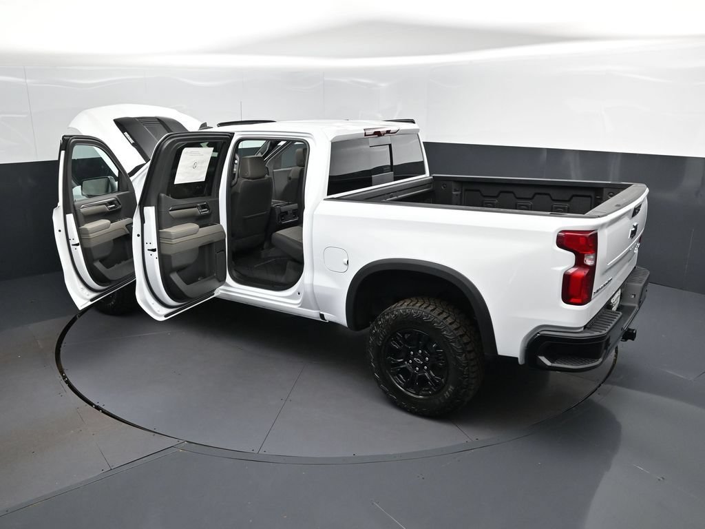New 2026 Chevrolet Silverado 1500 ZR2 w/ LPO, Dark Essentials Package AWD/4WD image 49