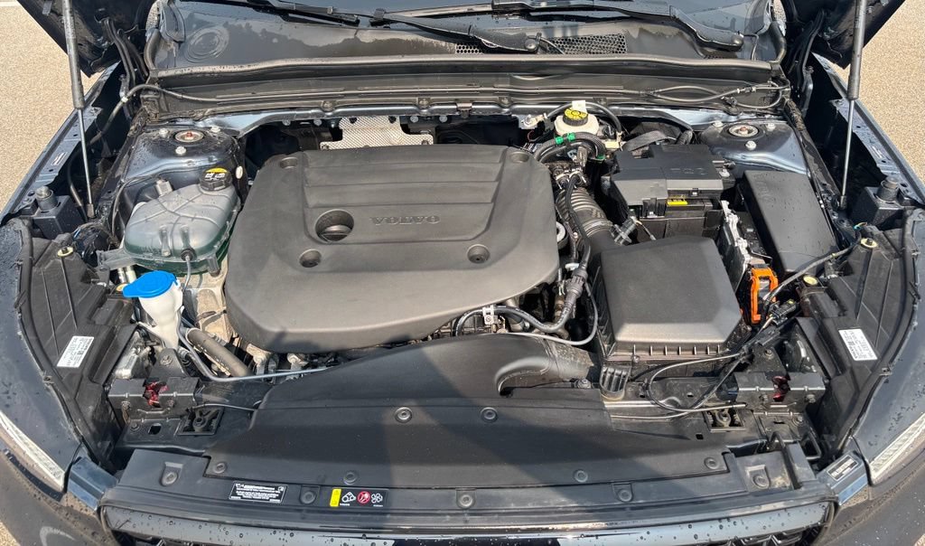 Certified 2026 Volvo XC40 B5 Core w/ Climate Package AWD/4WD image 27