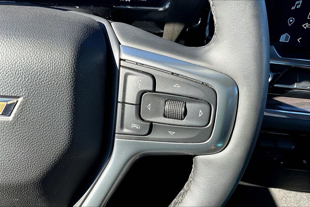 Used 2024 Chevrolet Silverado 2500 LTZ image 25