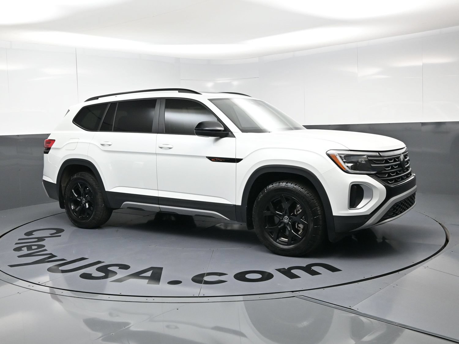 Used 2024 Volkswagen Atlas Peak Edition SEL AWD/4WD video 2