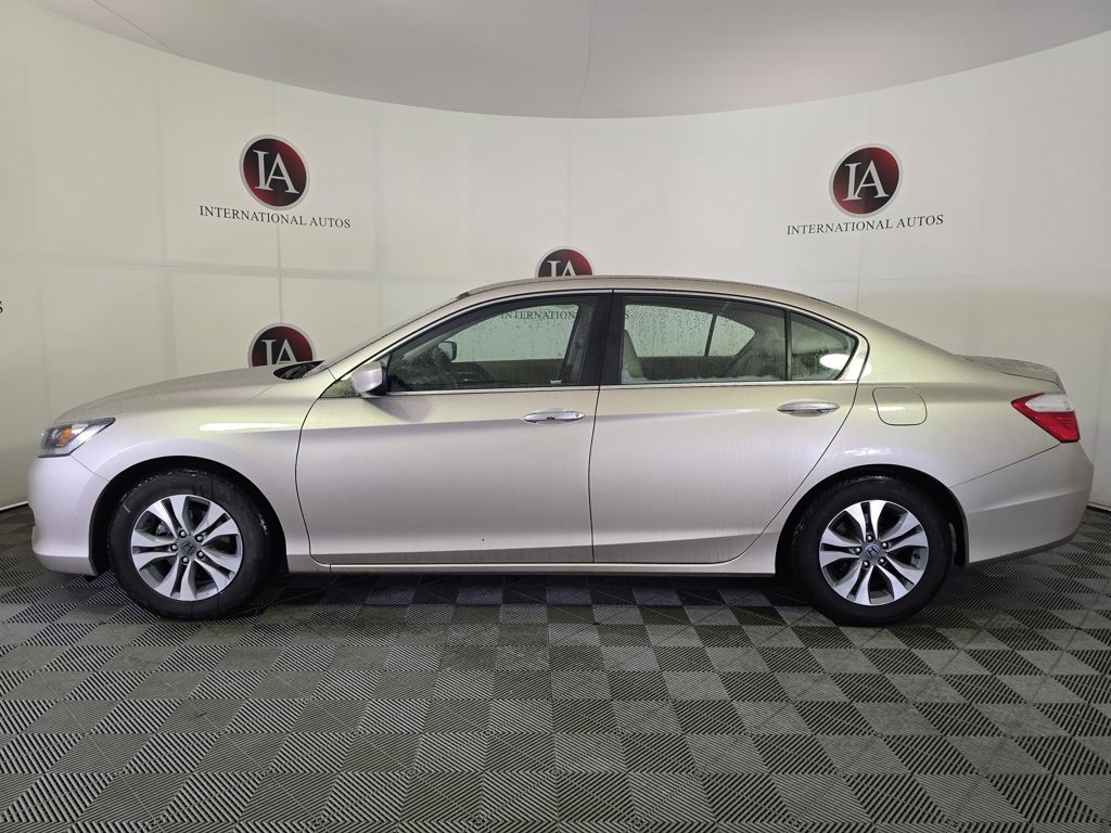 Used 2015 Honda Accord LX image 6