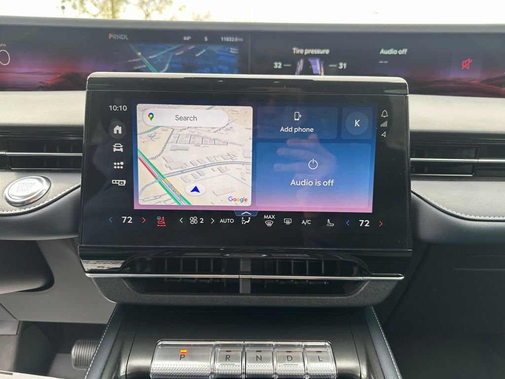 Used 2025 Lincoln Nautilus Reserve image 18