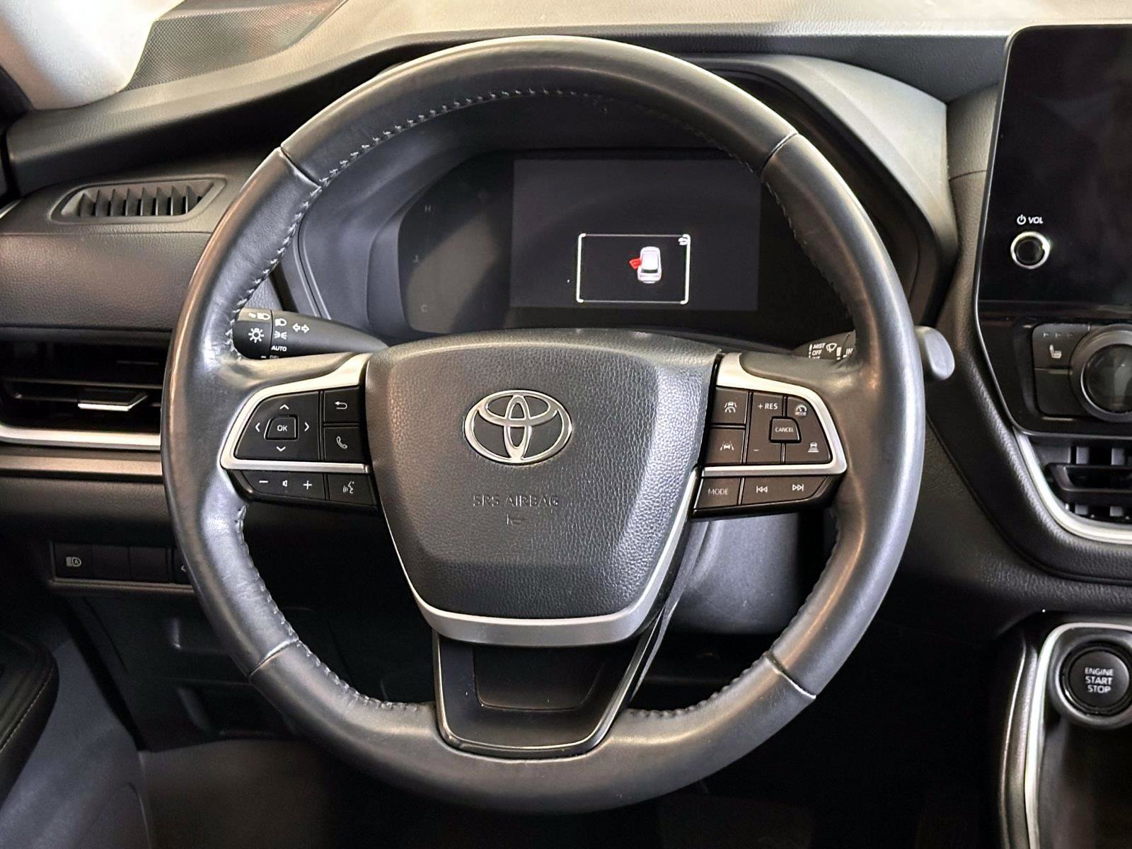 Certified 2024 Toyota Grand Highlander XLE image 16