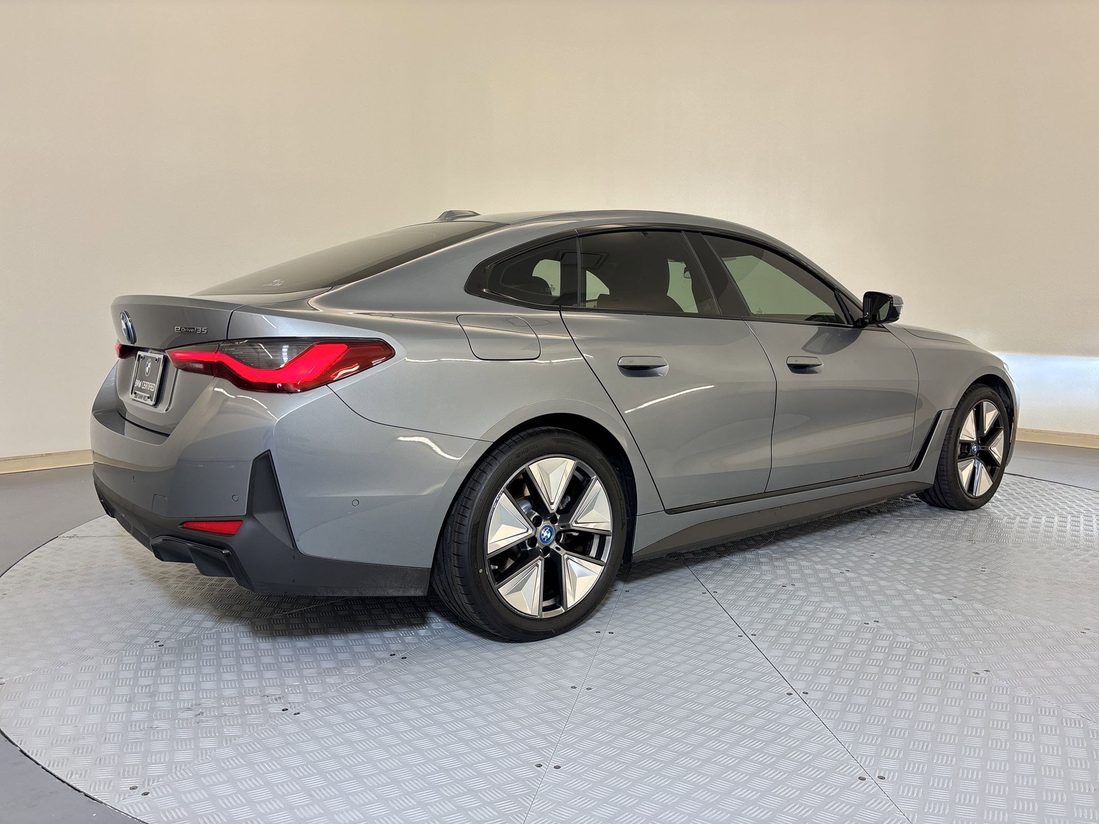 Certified 2023 BMW i4 eDrive35 w/ Premium Package image 9